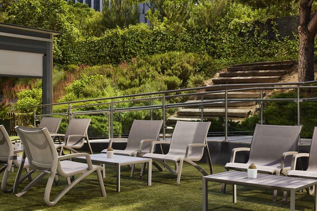 Nh Ribera Del Manzanares Hotel Madrid Luaran gambar